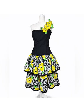 Rare Vintage Victor Costa Gown Black and Yellow Fit and Flare Size 8
